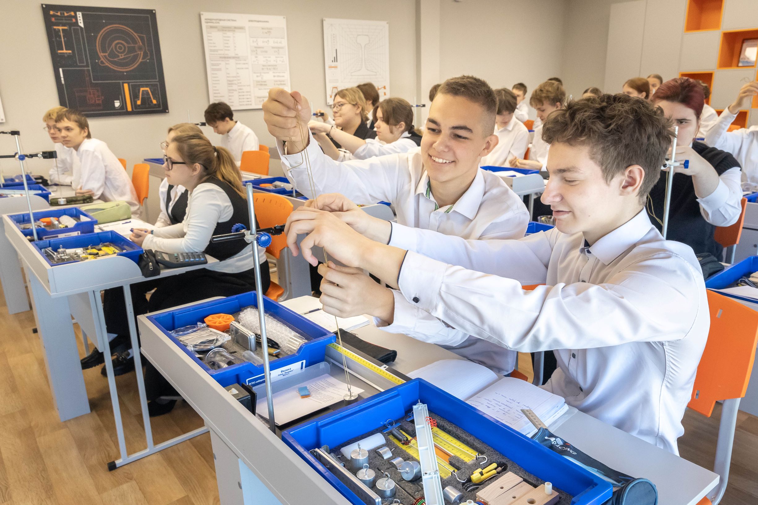 Фото - Уральские предприятия ЕВРАЗа направили на благотворительность в 2025 году более 1,6 млрд рублей